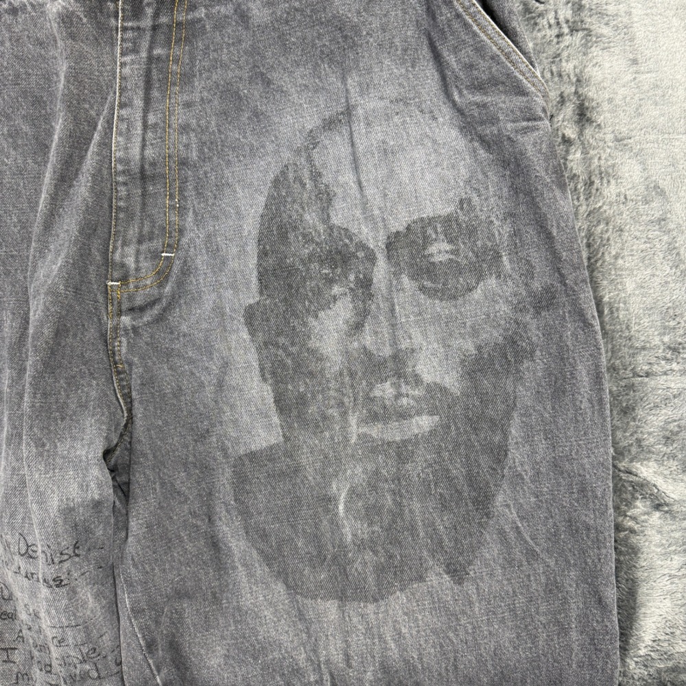 Makaveli Branded Tupac Shakur Graphic Jeans‎ Gray Washed Denim W40 L34 Mens